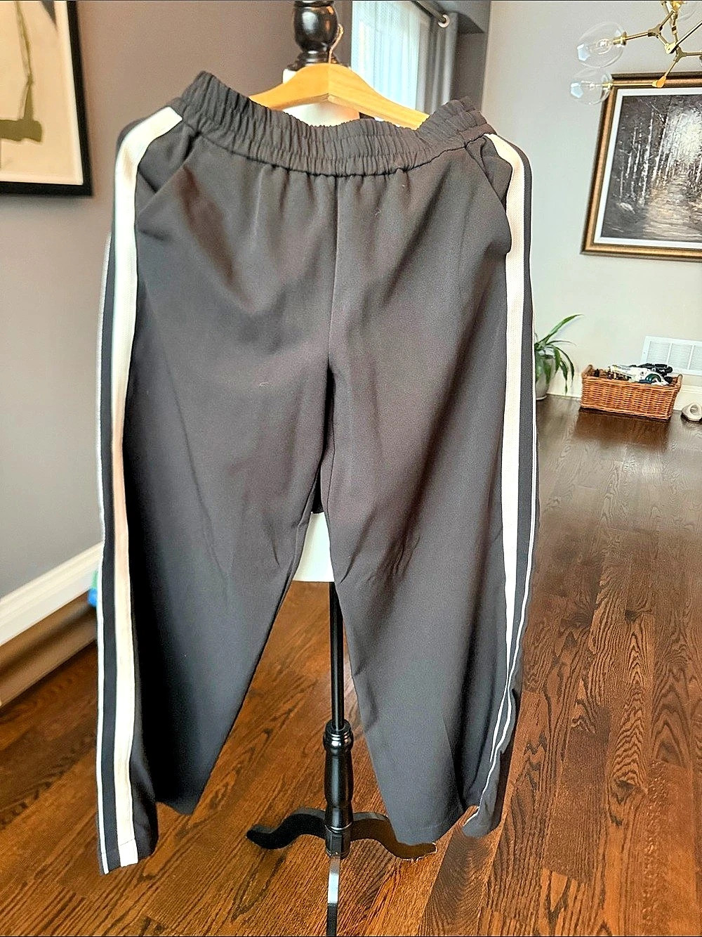 Zara Black & White Track Jacket and Pants Size Medium-Like New